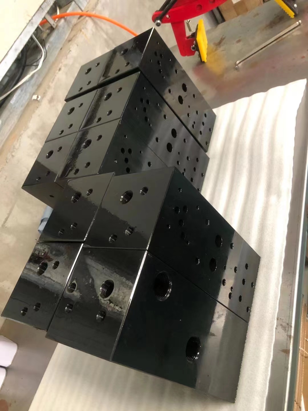 液压阀块系统加工制造