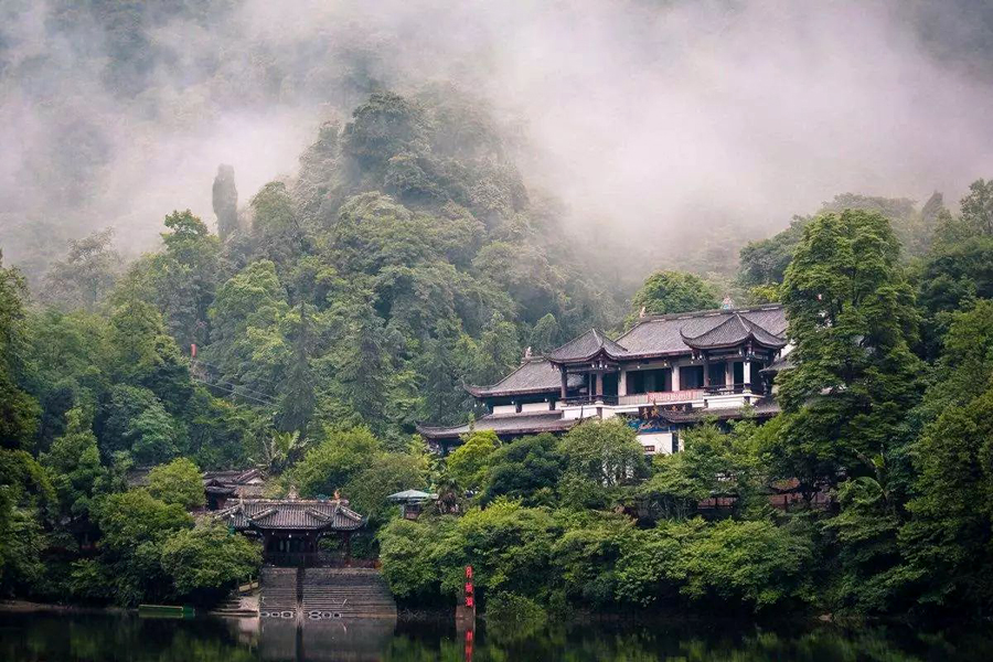 康晖案例│成都·都江堰中华青城别墅轻奢楼梯护栏