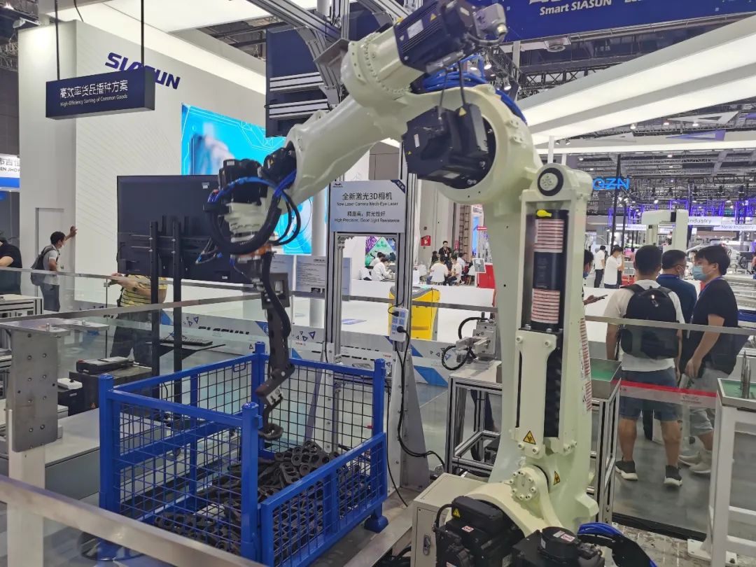 梅卡曼德机器人