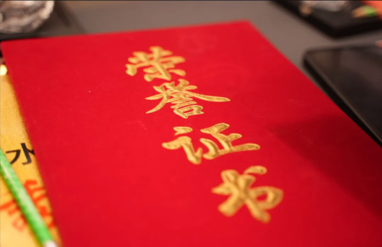 康斯通水业携手玉湖送水 共同制定“水行业线上线下结合大生态系统履约责任制”