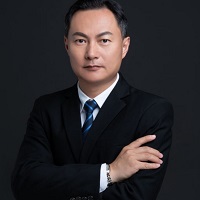 李允治