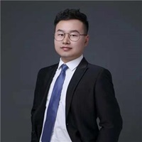 史斌