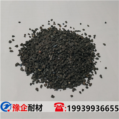 棕刚玉