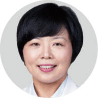 伍佩英