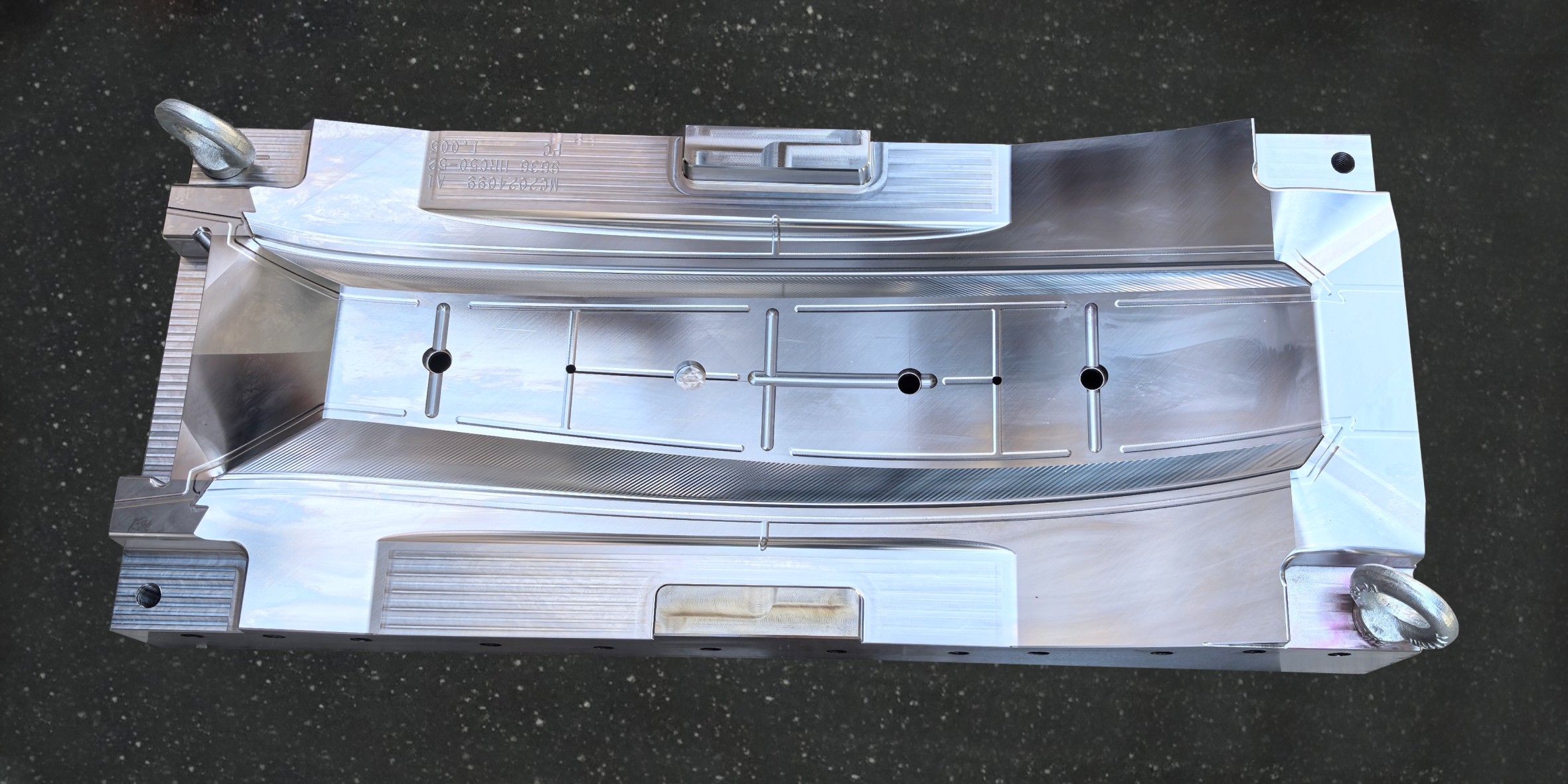 Mold Core-6