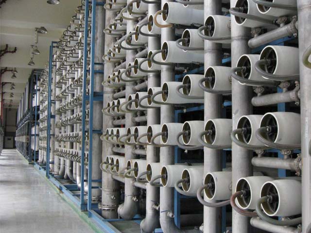 大规模卷式 RO 膜阵列