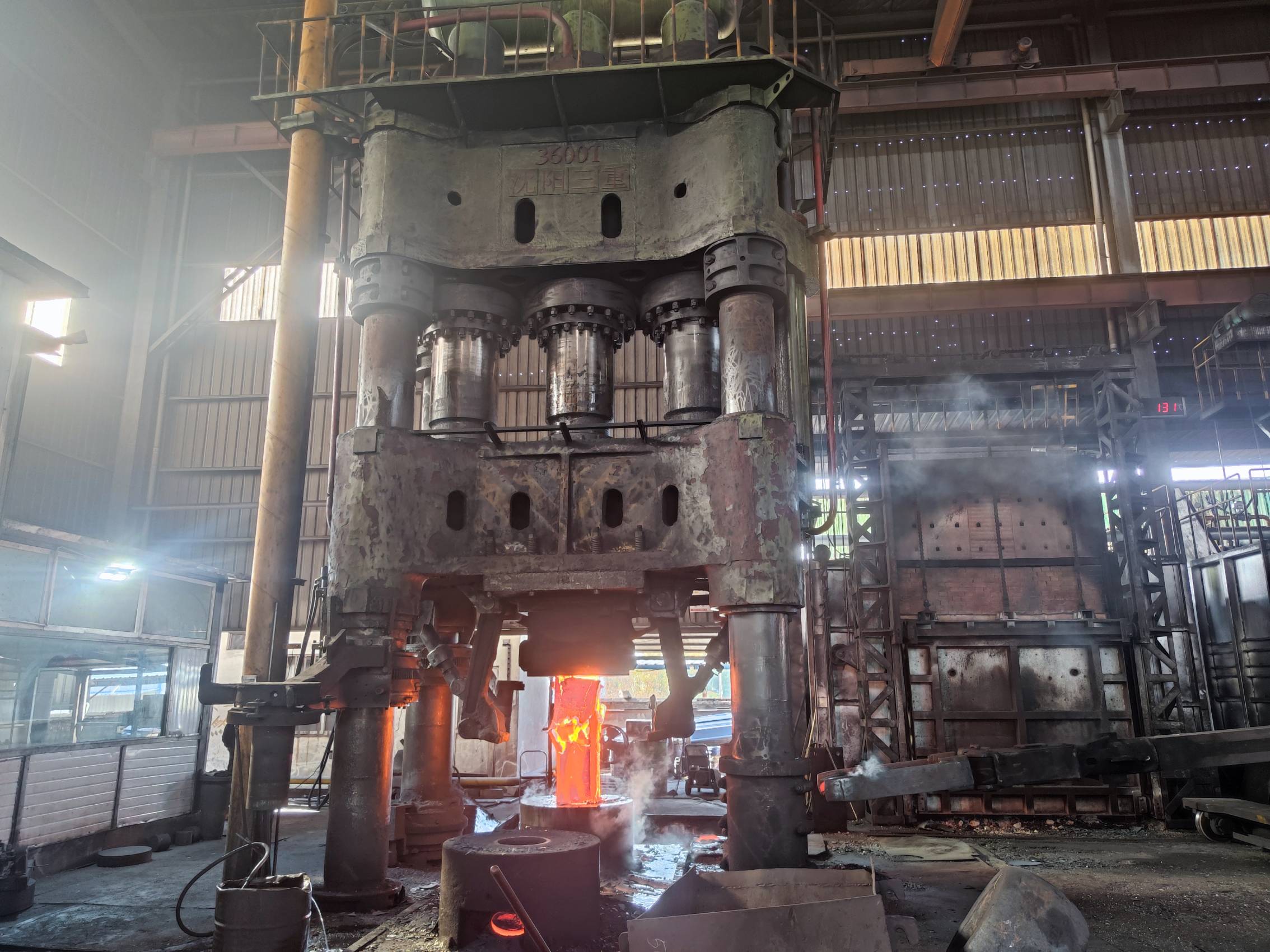 锻造分厂（点击云参观）