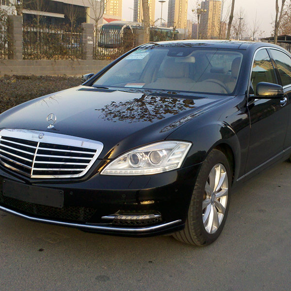 王先生自驾租车