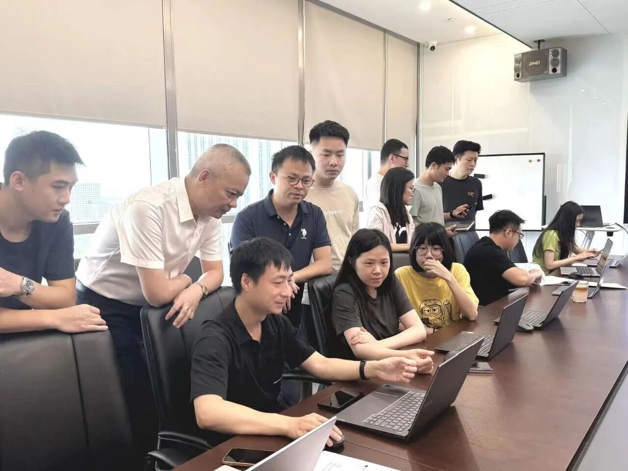 小贷公司组织人工智能体专题培训