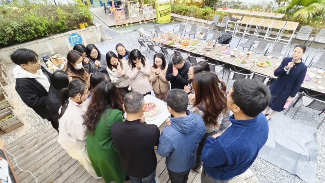 冬日露营・欢聚时光 | 中盈盛达工会举办四季度生日会