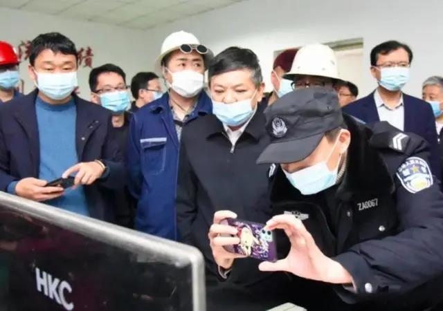 环境部长突击检查后续...4家造假钢企负责人已行拘