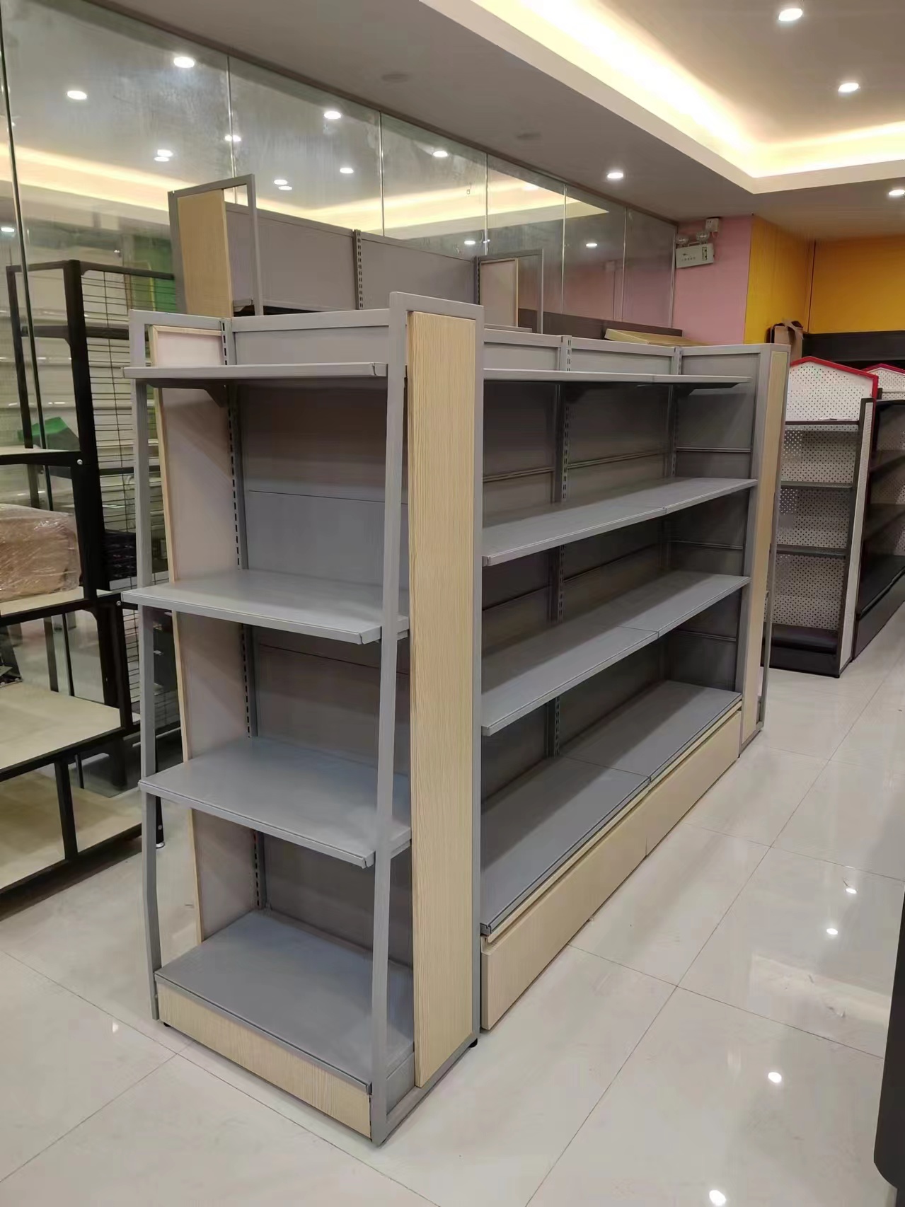 美宜佳同款便利店货架