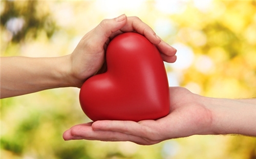 爱心圣沅，传递你我！