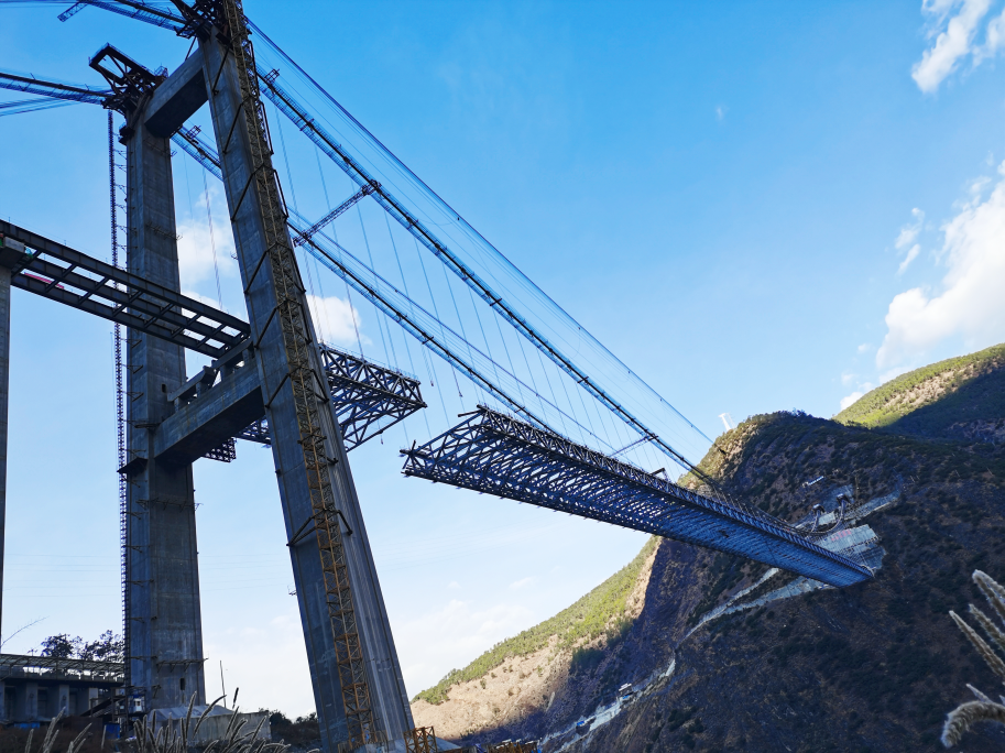 丽江虎跳峡金沙江特大桥