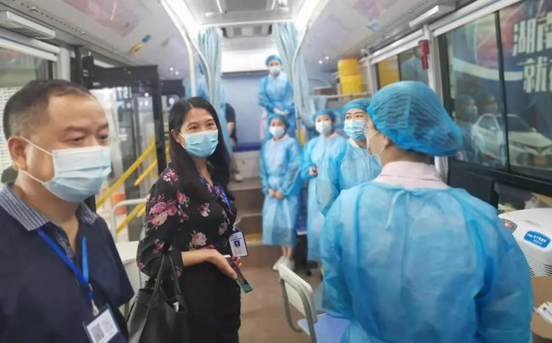 长沙市首辆新冠疫苗接种车开针啦