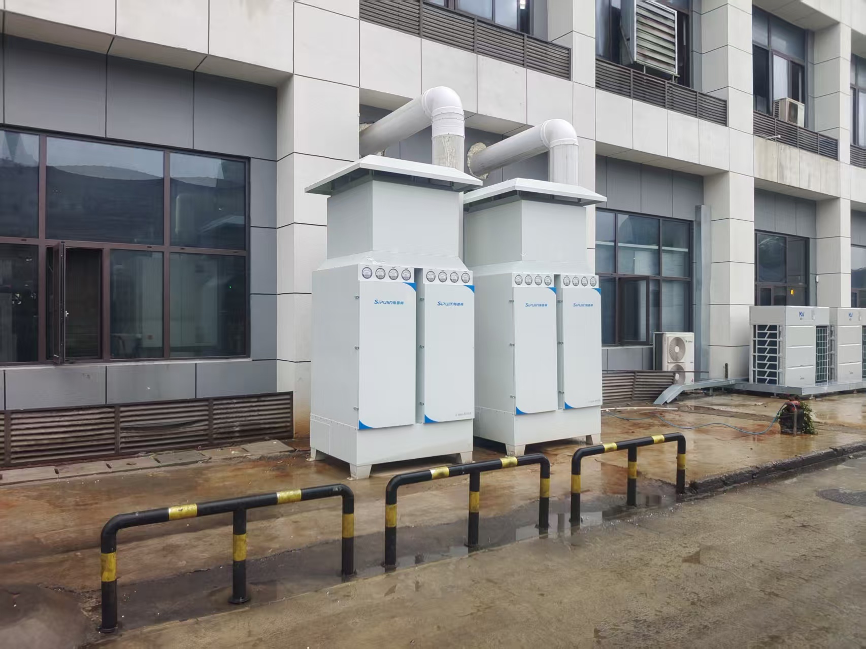 CNC加工车间油雾难题怎么破？不同工况下油雾净化器的选型方案