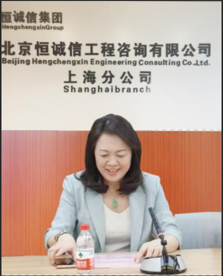 杨爱霞