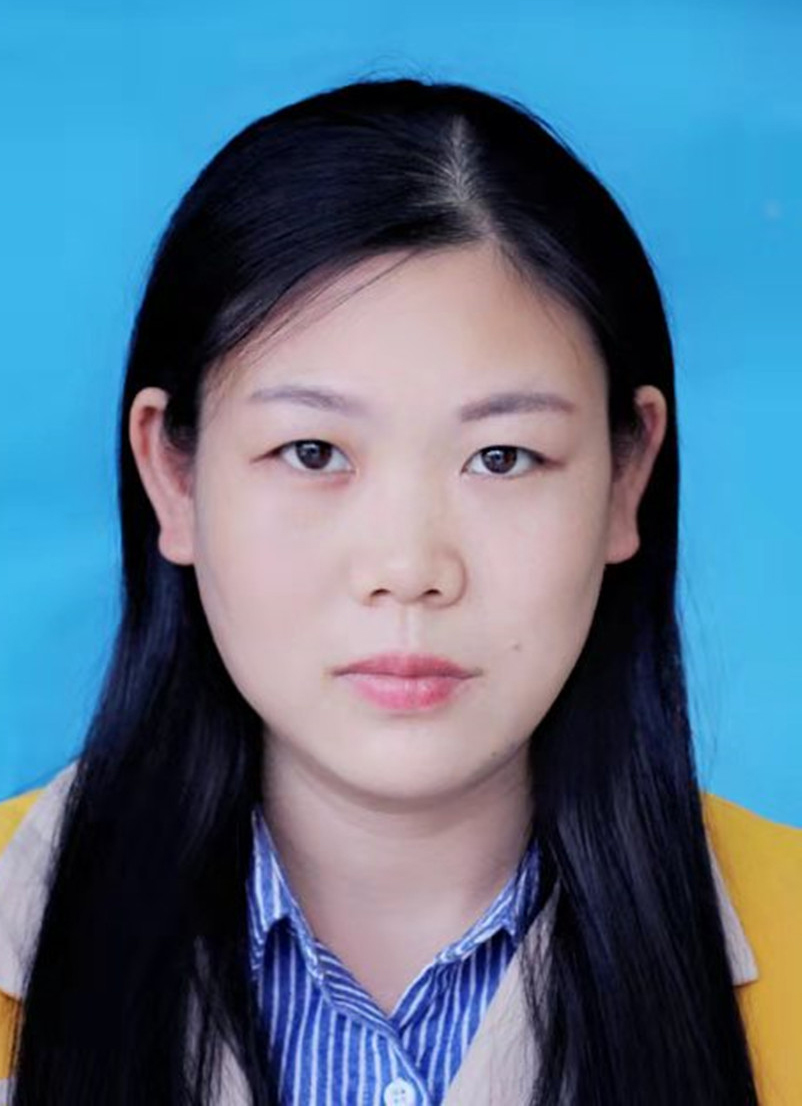 王新新