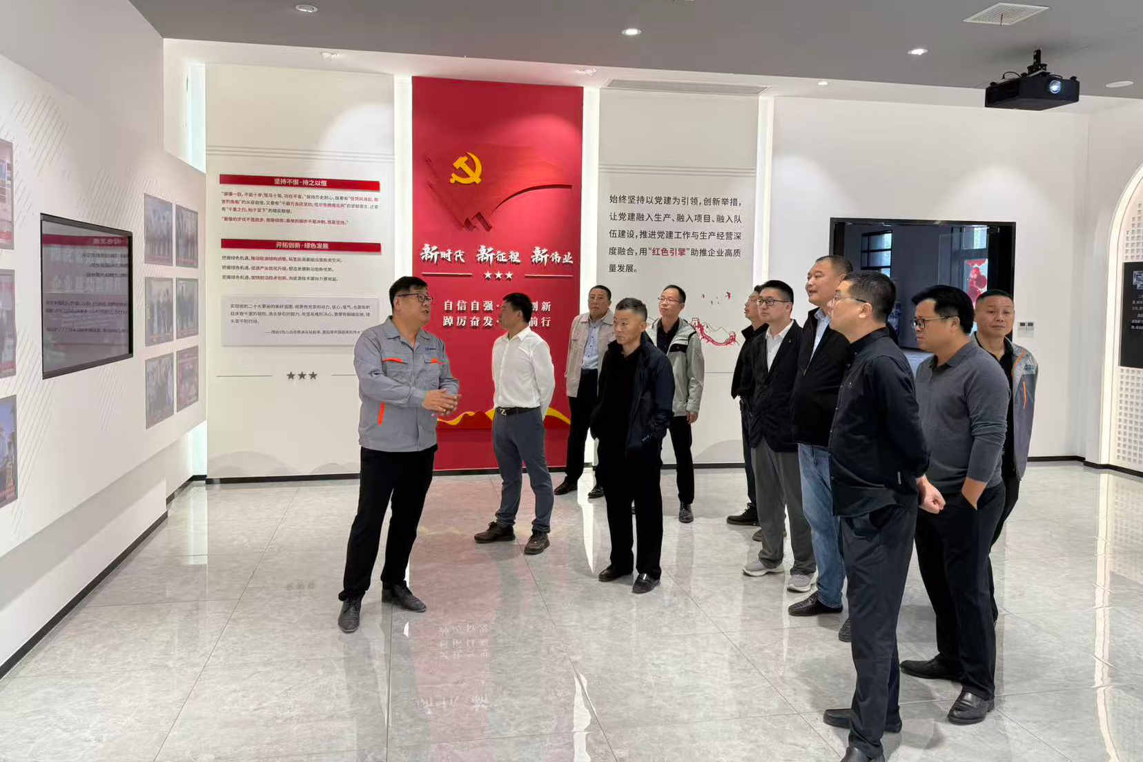 考察纳米钙产业，共探合作发展新机遇