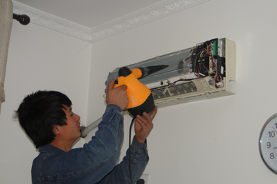 中央空调风道清洗方案-烟台佩兰空调技术服务有限公司