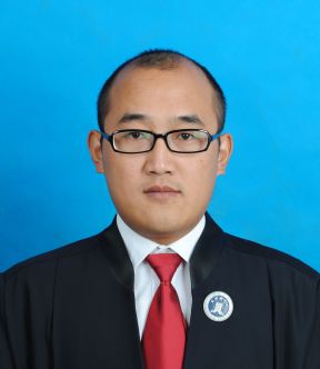 周长征律师