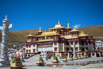 色须部落文化旅游景区