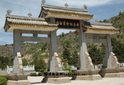 南梁红色旅游景区