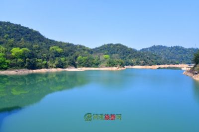 揽翠湖旅游度假区