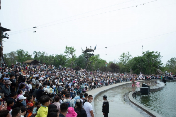 万岁山·大宋武侠城