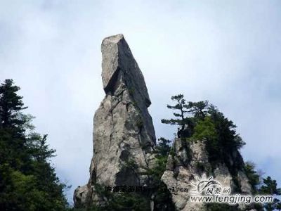 官鹅沟独秀峰