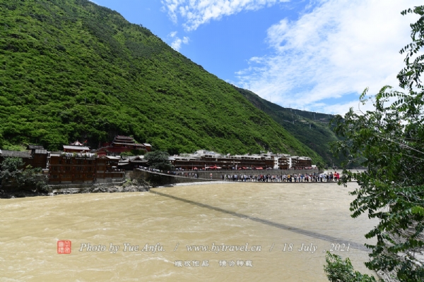 泸定桥