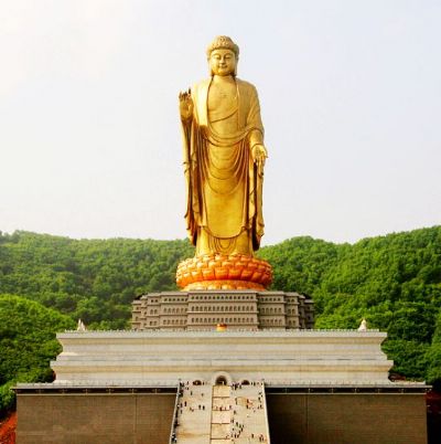 中原大佛