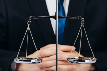 2022请律师辩护刑事案件的费用如何规定