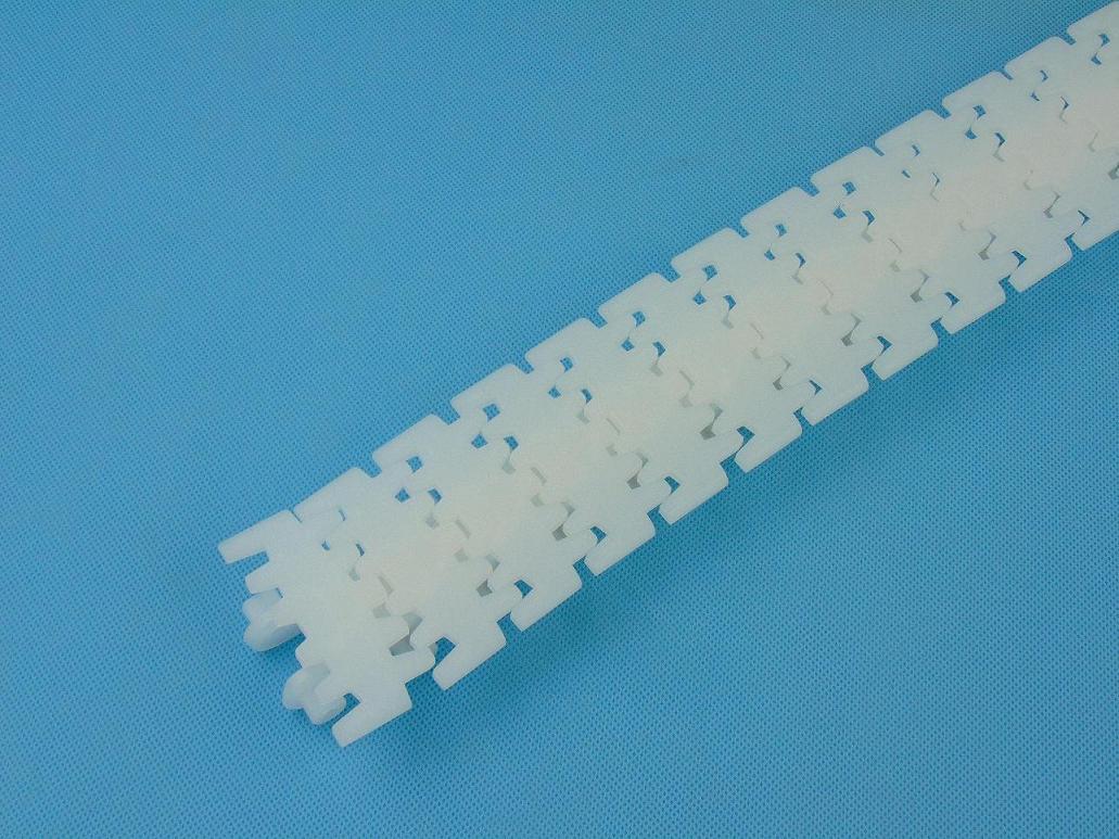 XL44 Plain top flexible conveyor chains 