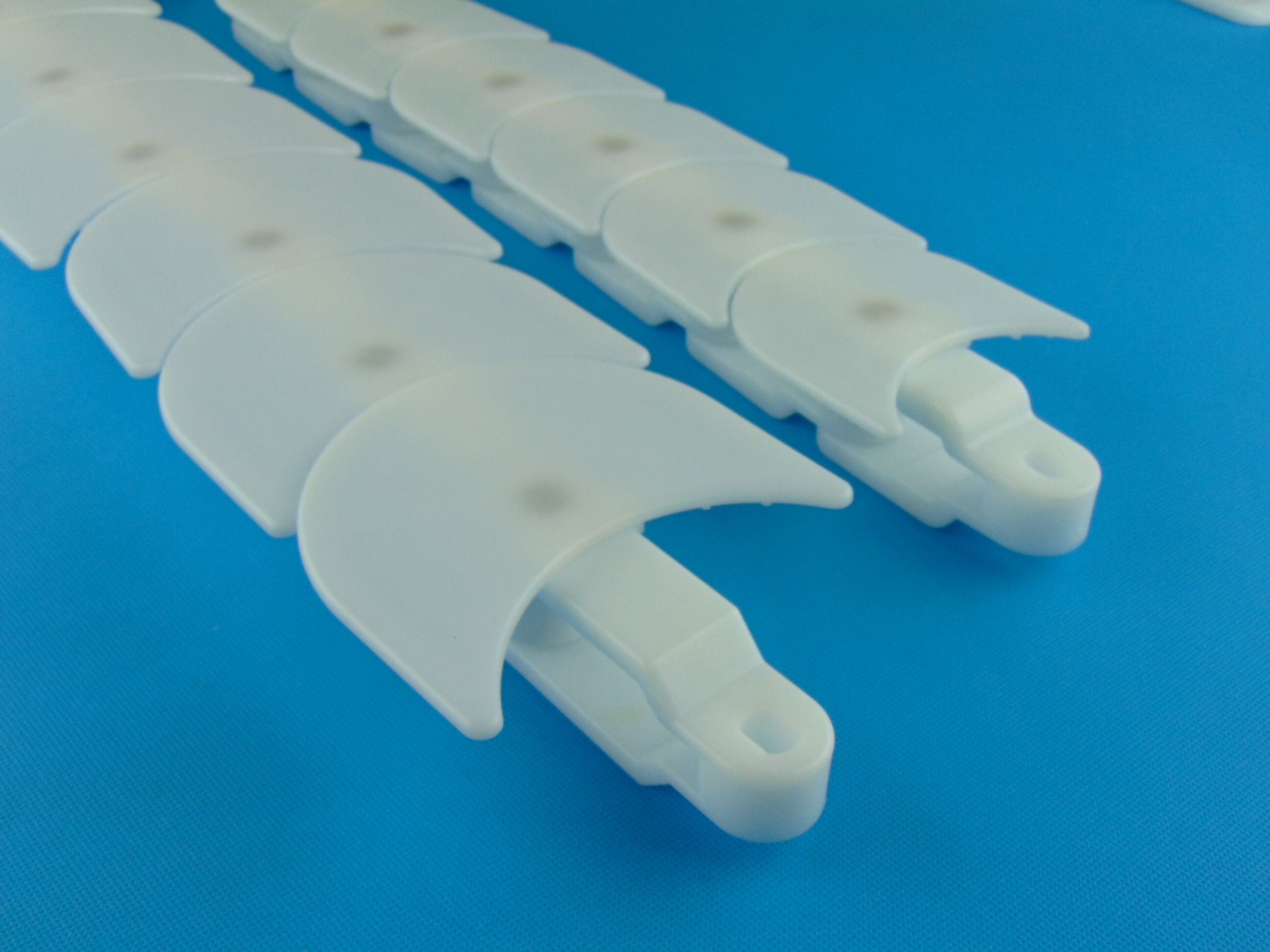 Shusi conveyor chains (CRECENT CONVEYOR CHAINS)