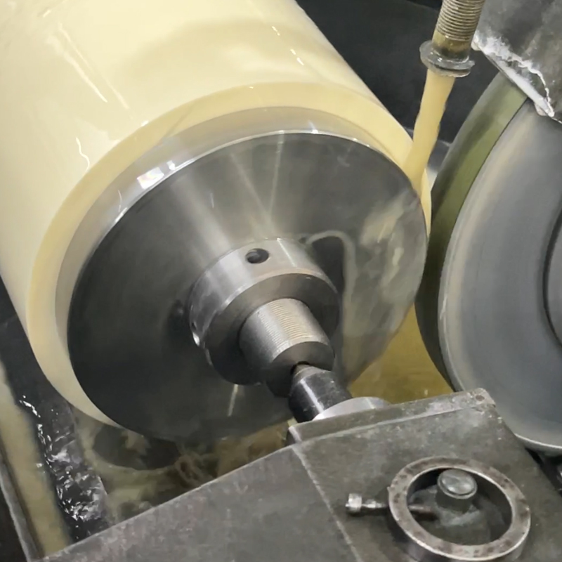 高纯度氧化铝：从99.7氧化铝陶瓷到阀芯套加工，揭秘源头厂家的核心优势