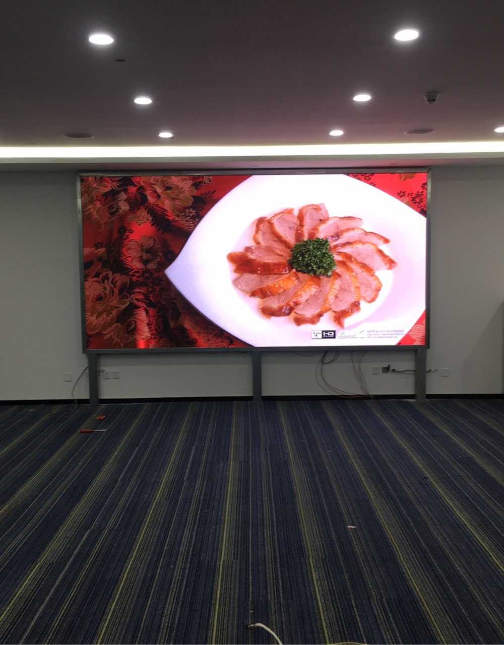 上海市青浦区华新镇华隆路1777号，（E通世界科技园（工业区）