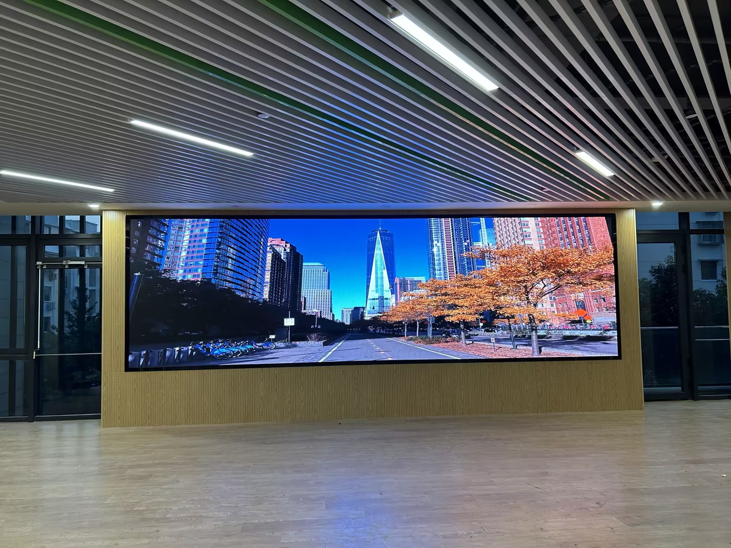 上海市宝山区淞南镇社区文化活动中心一楼上海陶瓷科技艺术馆