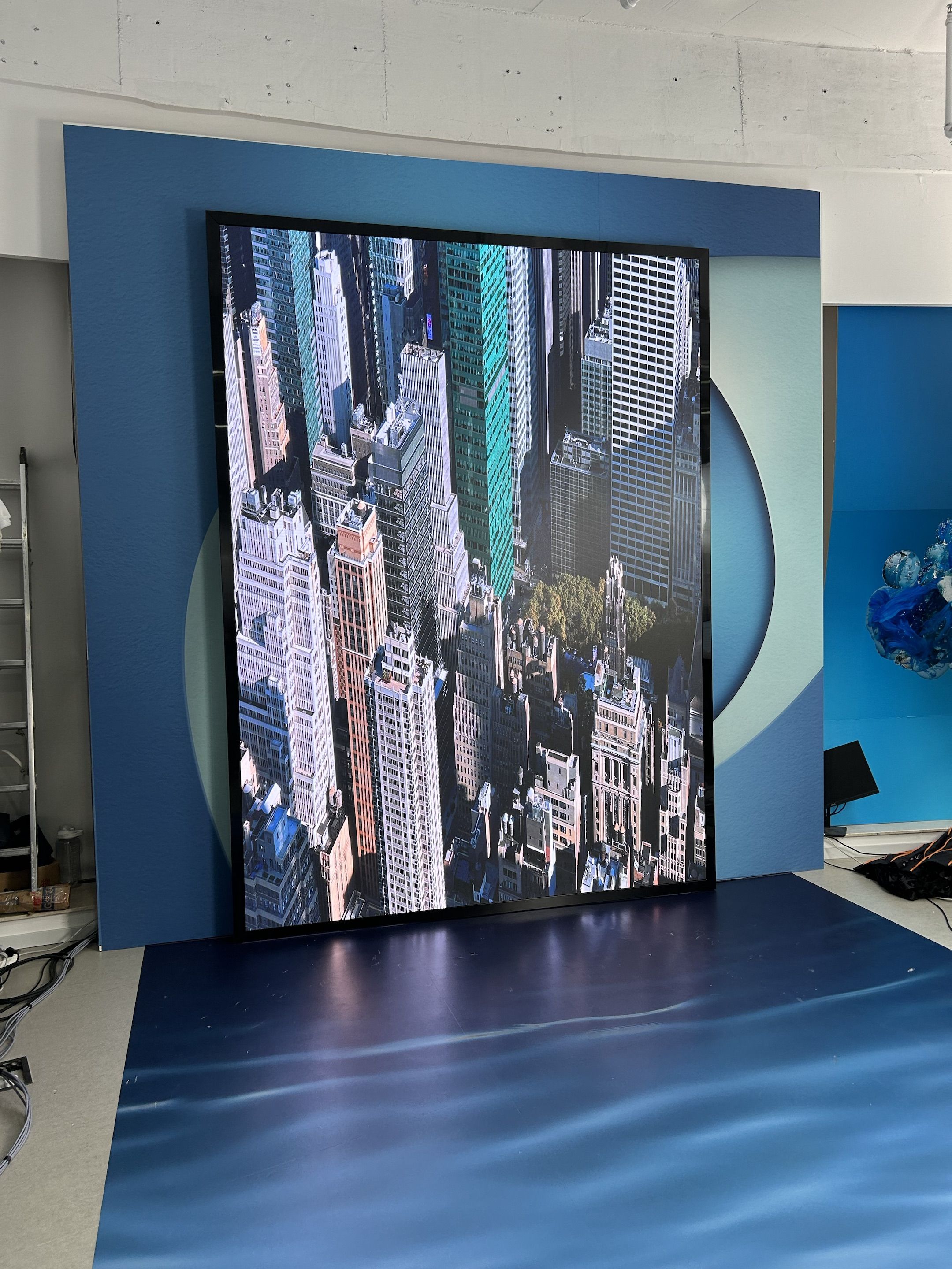 上海市长宁区临虹路128号2号楼上海百秋电子商务有限公司