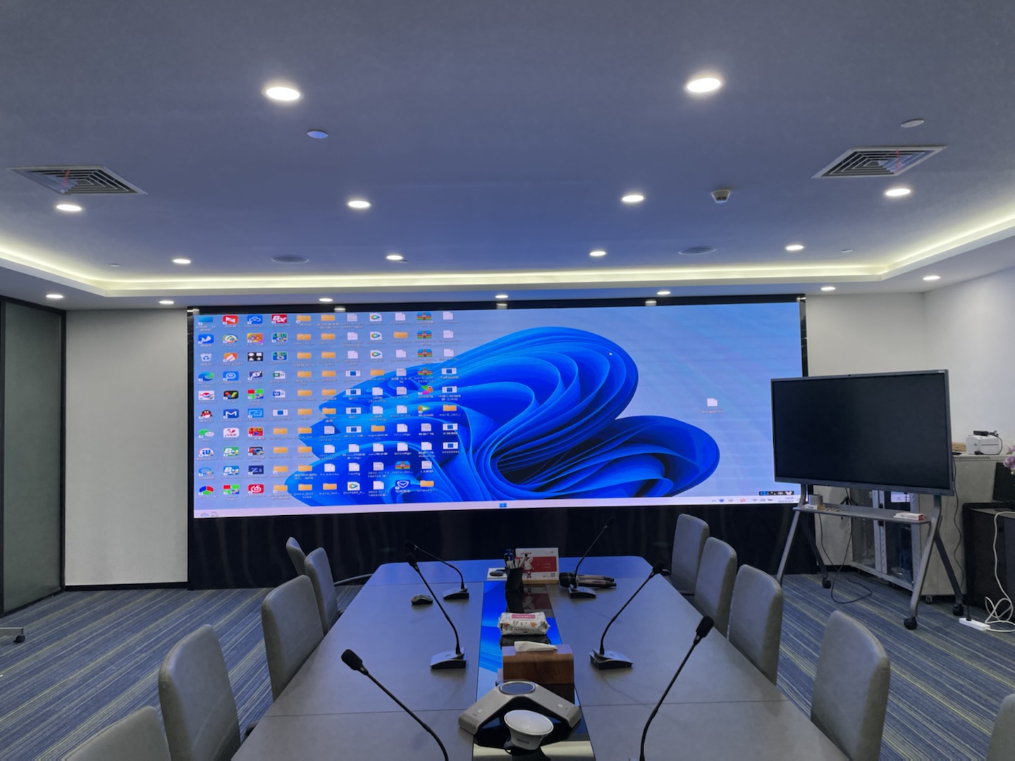 上海市青浦区华新镇华隆路1777号(E通世界科技园（工业区）