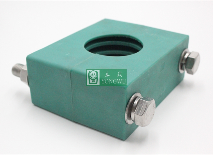 轻型双螺栓管夹