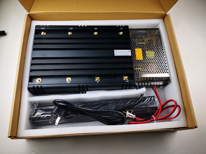 单路10瓦-12瓦无线信号屏蔽器大功率8路手机信号屏蔽器5G手机信号屏蔽器