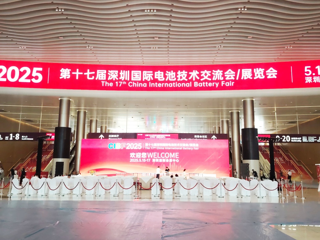 得康闪耀深圳CIBF2025，引领电池检测修复新潮流