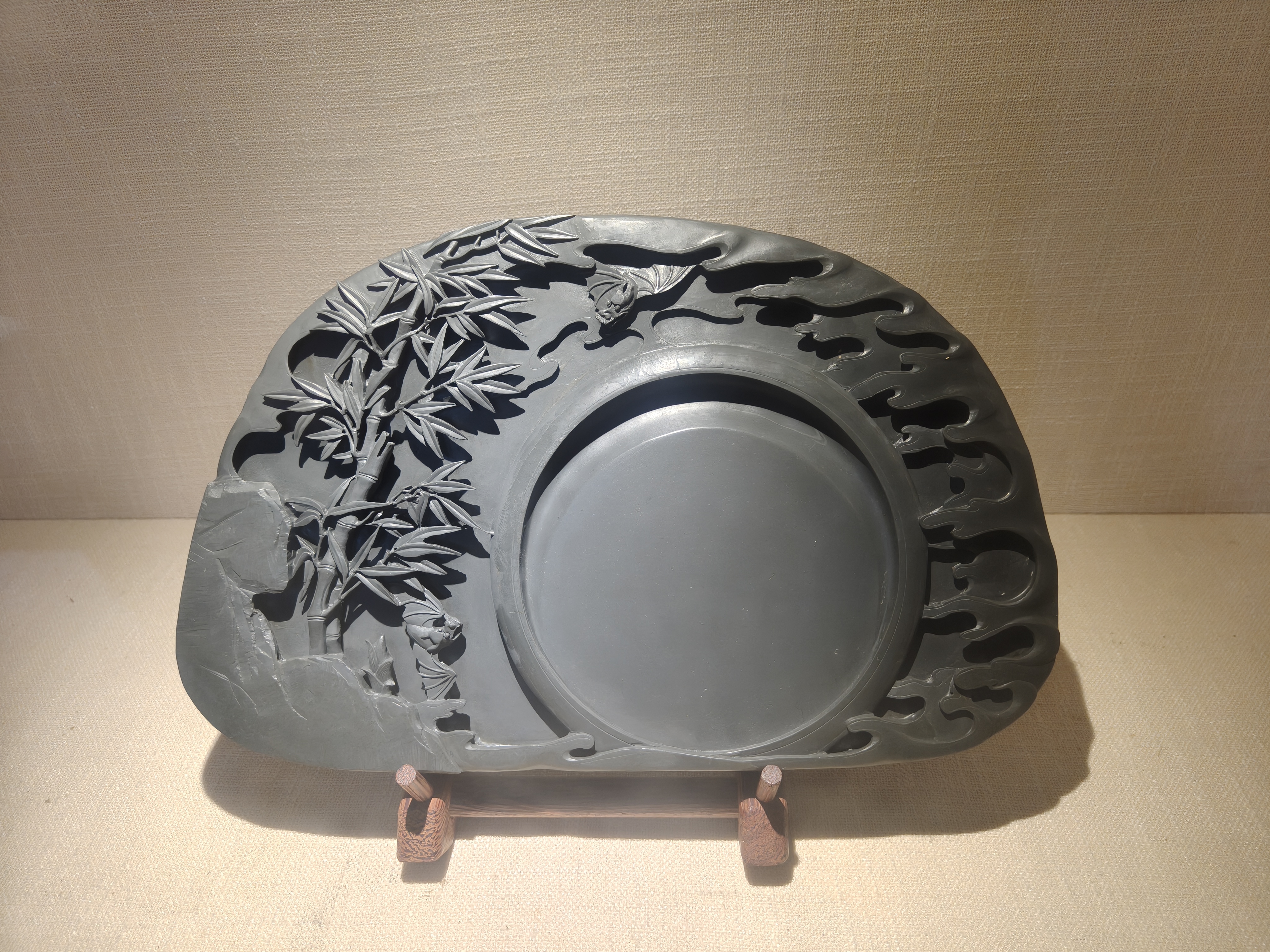 非遗石砚”竹蝠砚（中号）“