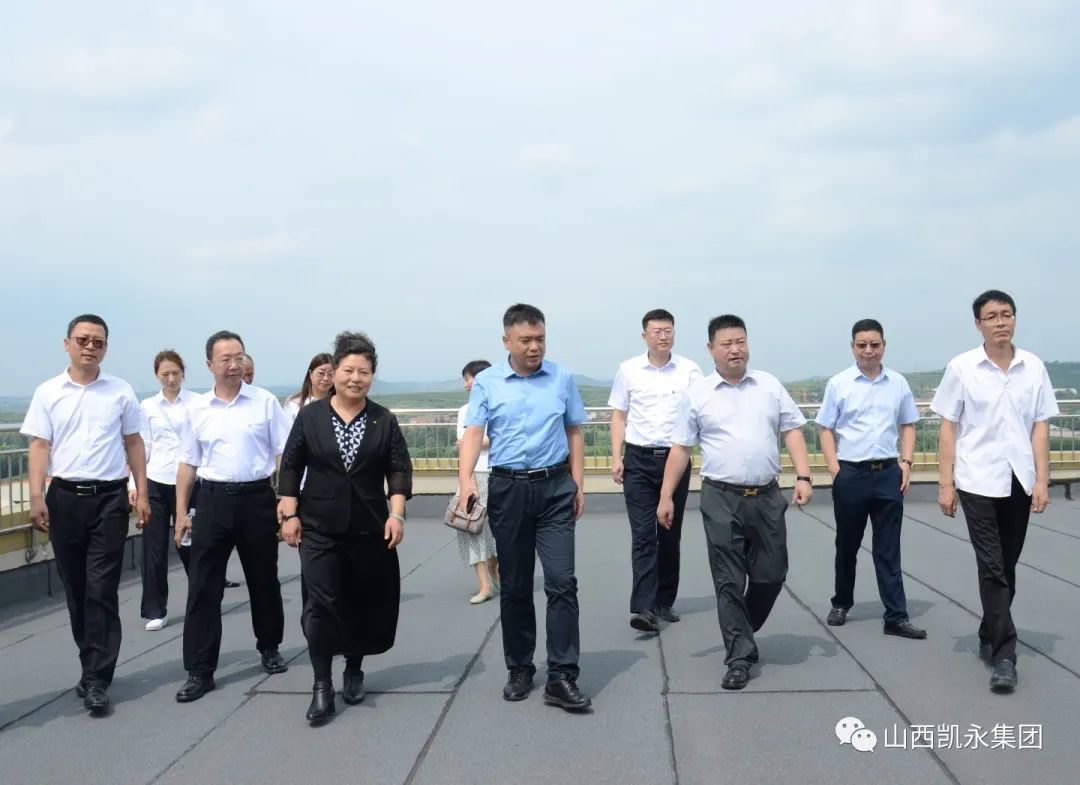 奇发28pc与中国人寿财险山西省分公司签署周全战略相助协议