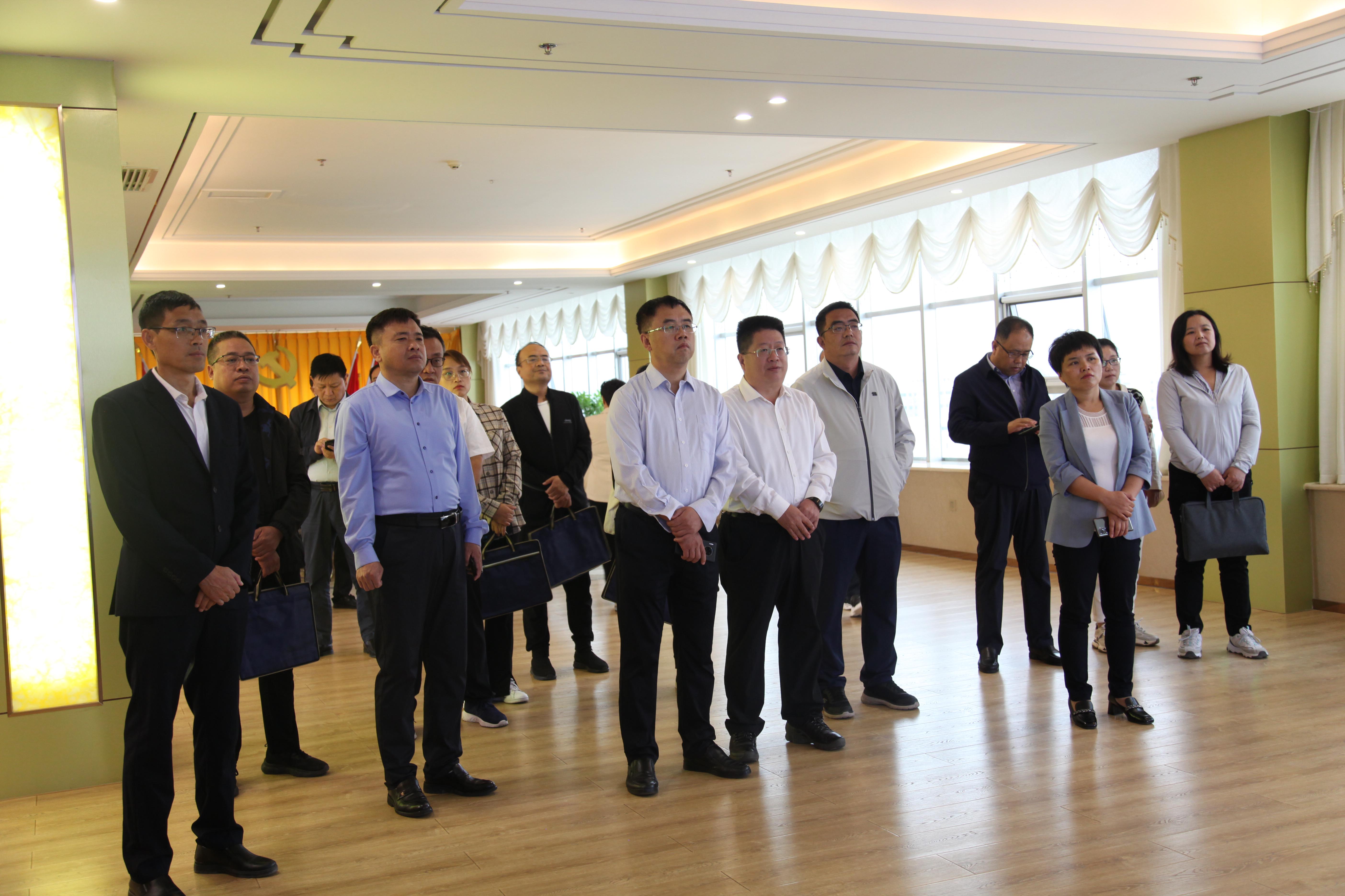 晋都会特优农业高质量生长推进会在高平乐成召开