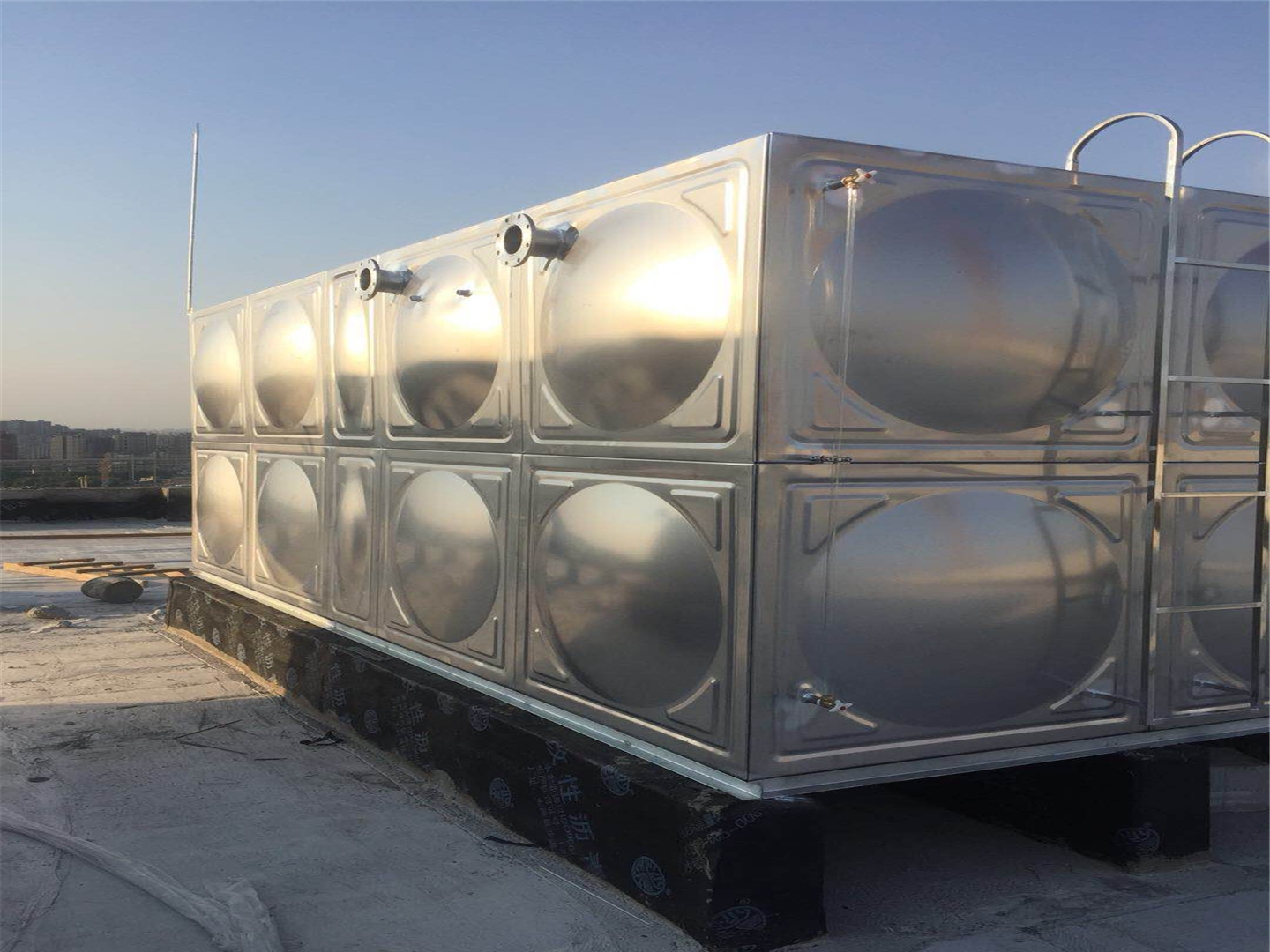 渝疆盛世酒店集团-渝江饭店304组合式不锈钢水箱