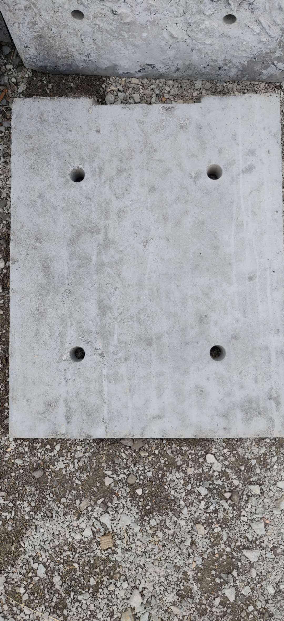 水沟板