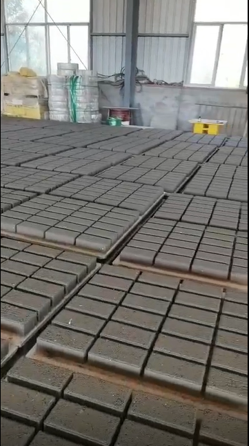 透水砖生产场地