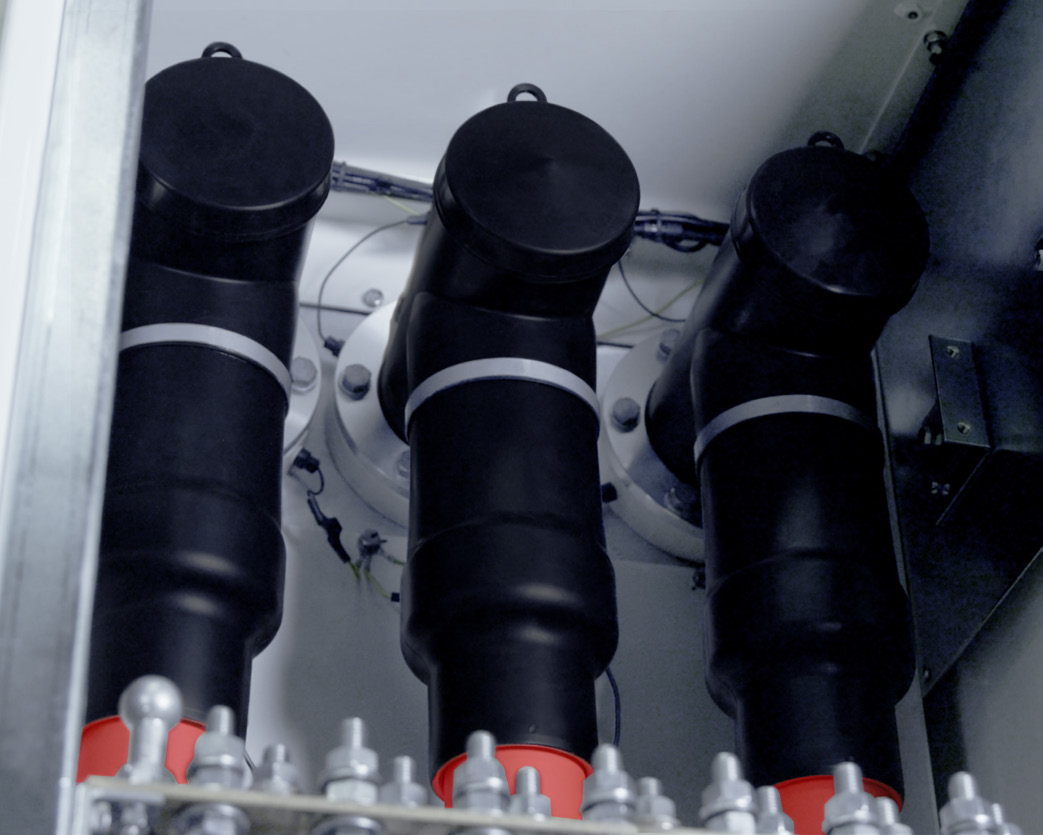 66kV海缆肘型终端